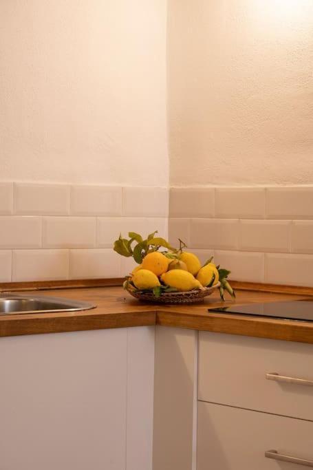 Precioso Apartamento Nuevo En Sevilla Centro 4Pax Exterior photo