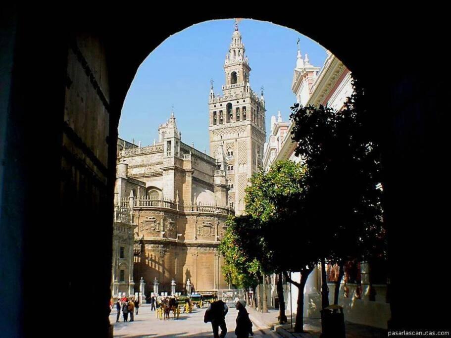 Precioso Apartamento Nuevo En Sevilla Centro 4Pax Exterior photo